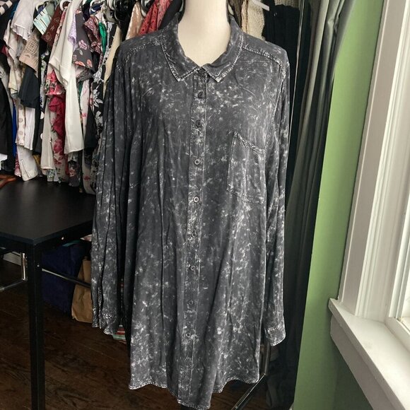 Womans Lizzie Rayon Twill Torrid Button-Up long sleeve Shirt Size 5 Gray - Picture 11 of 15